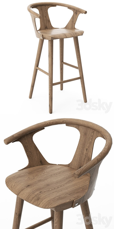 In Between SK9 Barstool